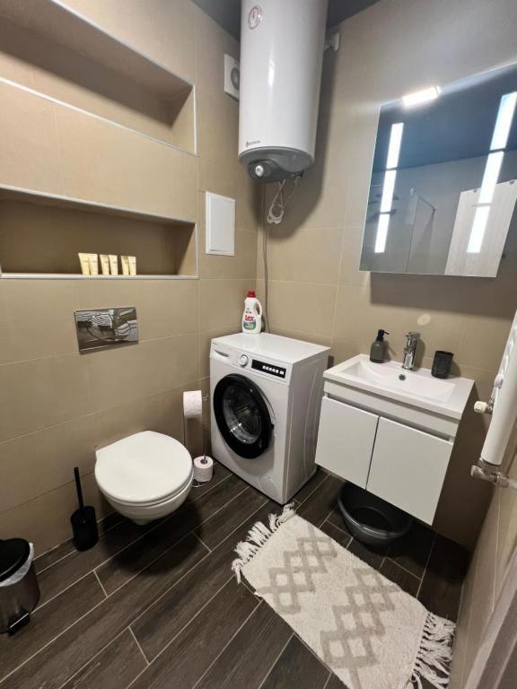 2-стаен с безплатен паркинг на локация Apartemen *