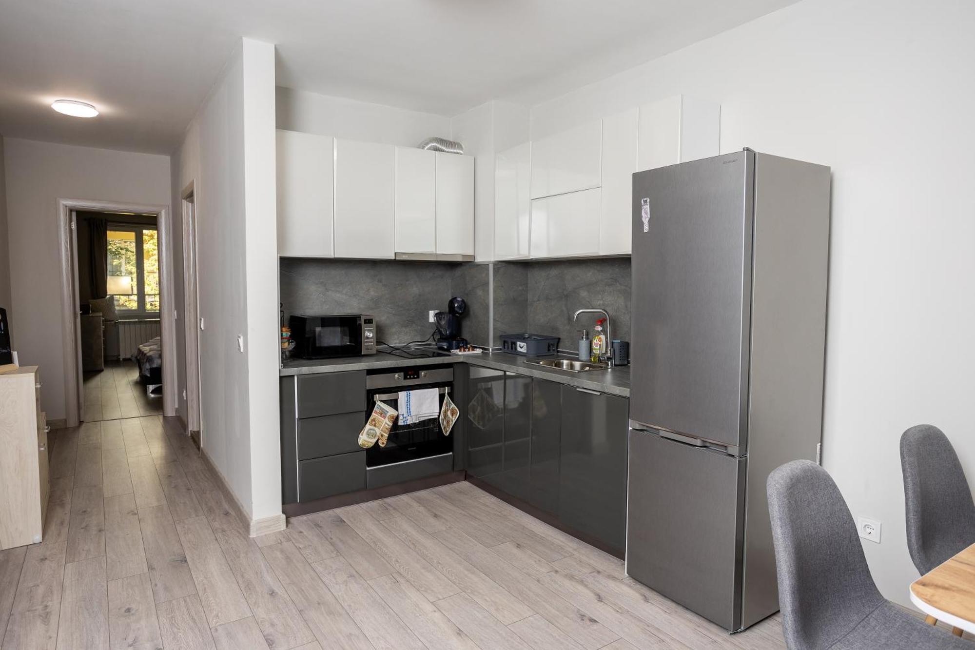 Apartament 2-стаен с безплатен паркинг на локация *