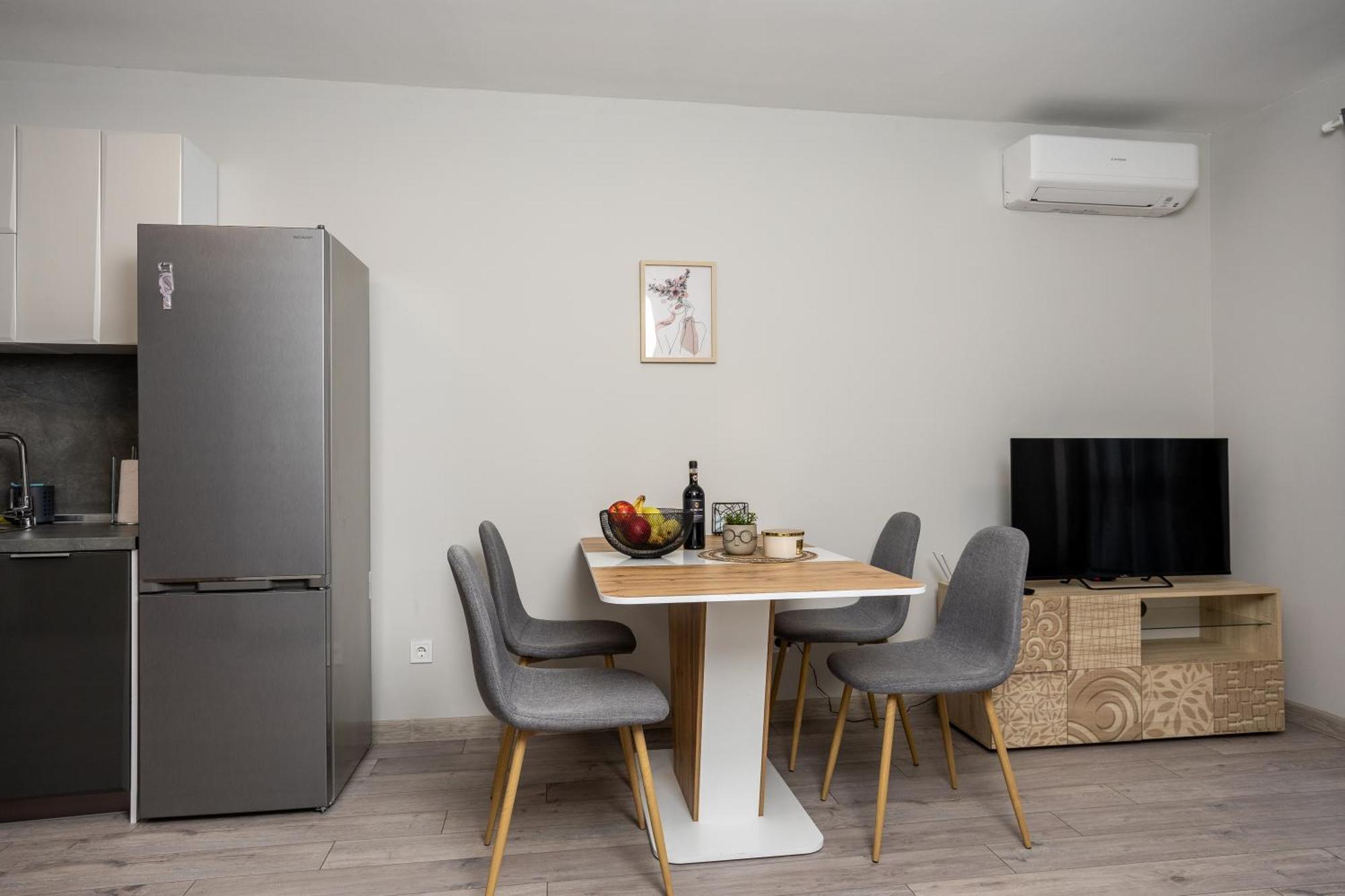 2-стаен с безплатен паркинг на локация Apartemen *